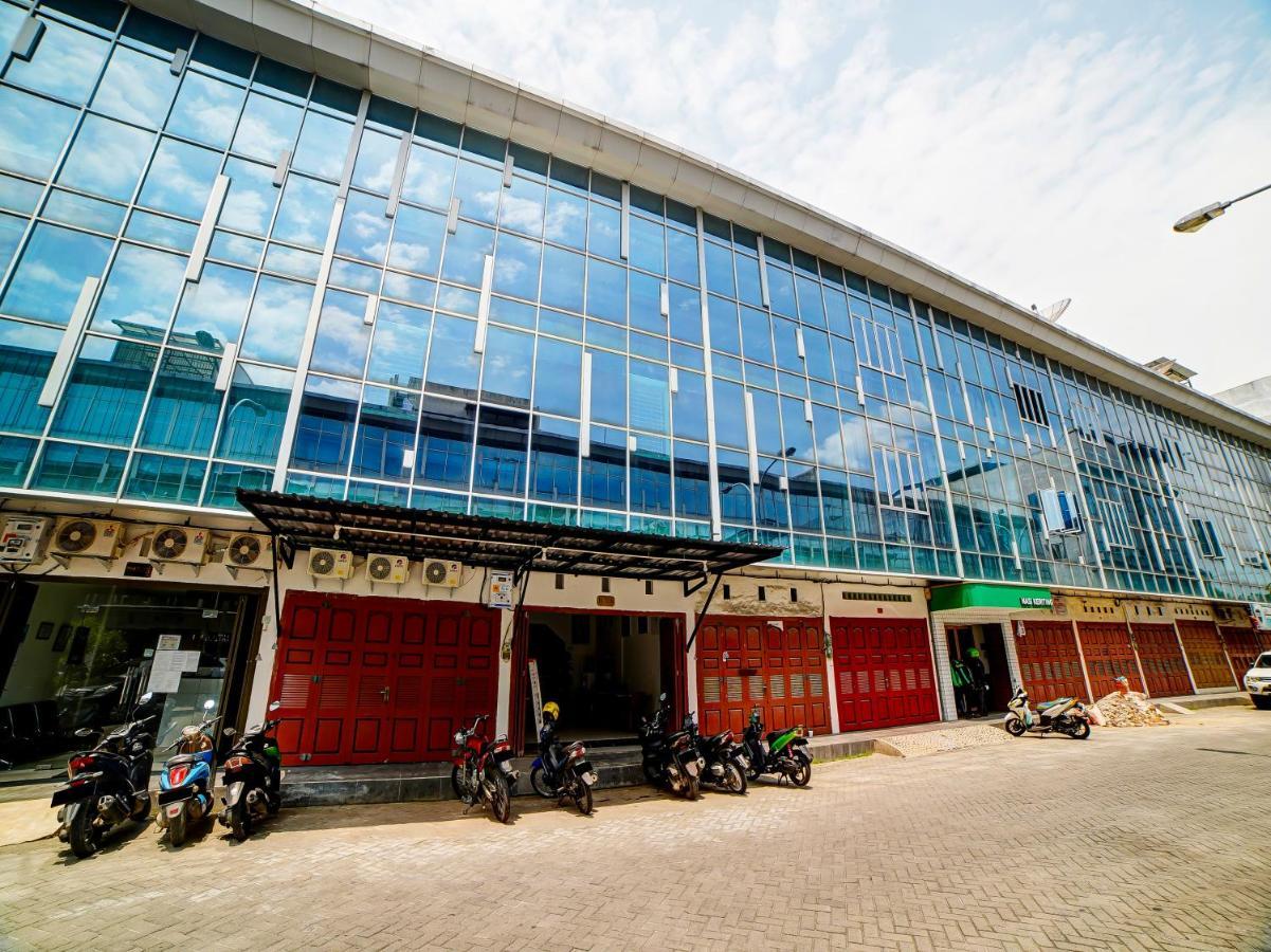 Oyo 91211 Mega Comfort Guest House 메단 외부 사진