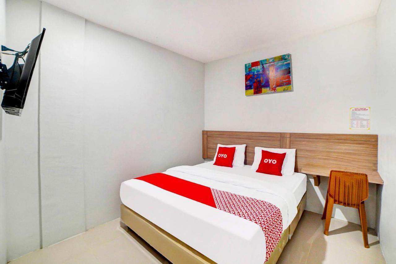 Oyo 91211 Mega Comfort Guest House 메단 외부 사진